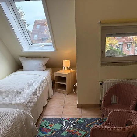Ferienhaus-meerzeit بيت للعطل