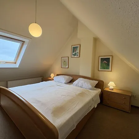 Ferienhaus-meerzeit * داهم